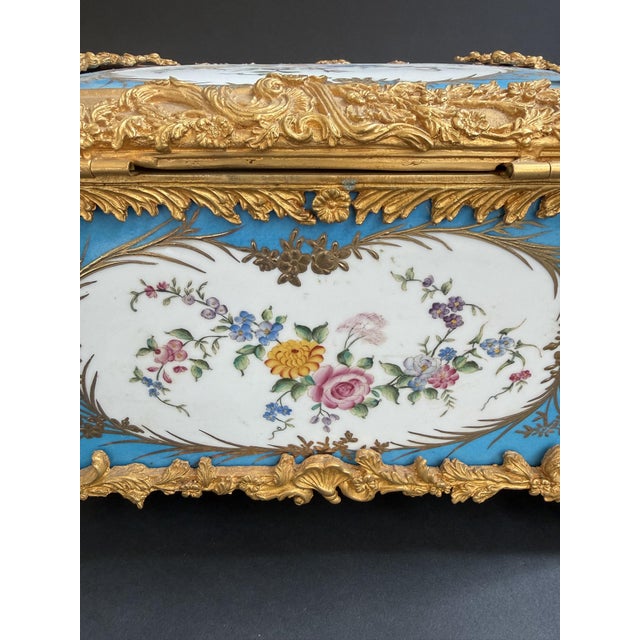 19th Century Porcelain and Gilt Bronze Casket, France For Sale - Image 4 of 18