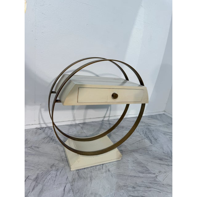 1960s Mid-Century Modern Circular Side Table With Drawer For Sale In Los Angeles - Image 6 of 9