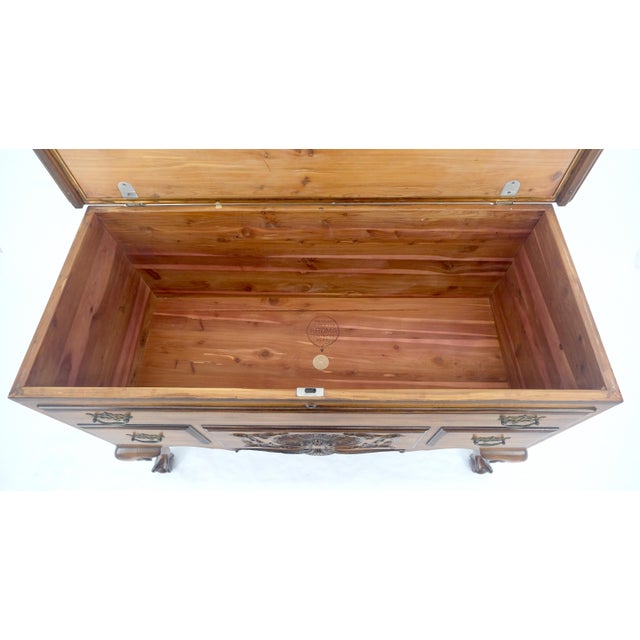 Very Fine Cedar Hope Chest Ball & Claw Chippendale Feet MINT For Sale - Image 18 of 18