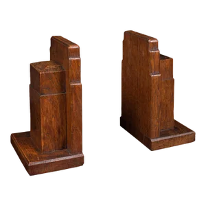1930s Pair of Vintage English Oak Decorative Bookends