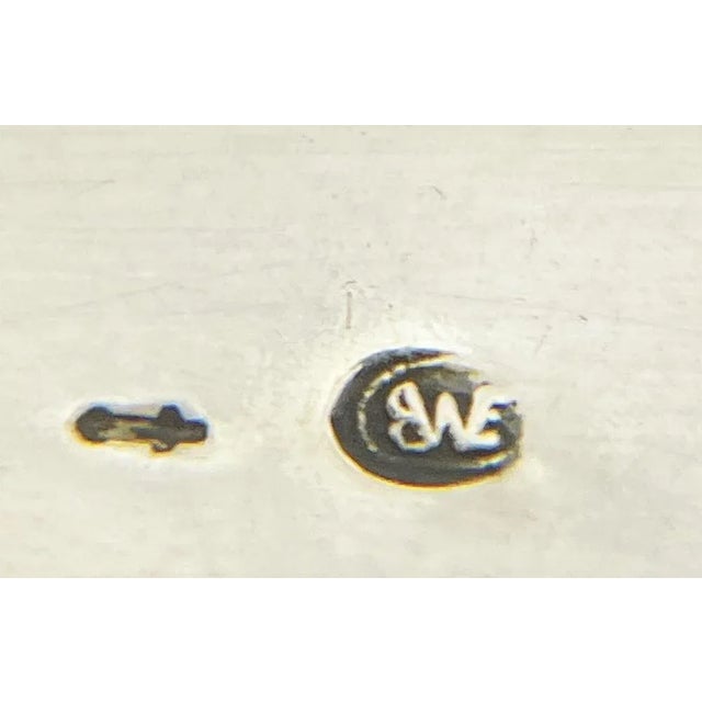 Dutch Oval Silver Hanging Photo Frame by van Eldik & van Der Scheer, 1917-1950 For Sale - Image 4 of 6