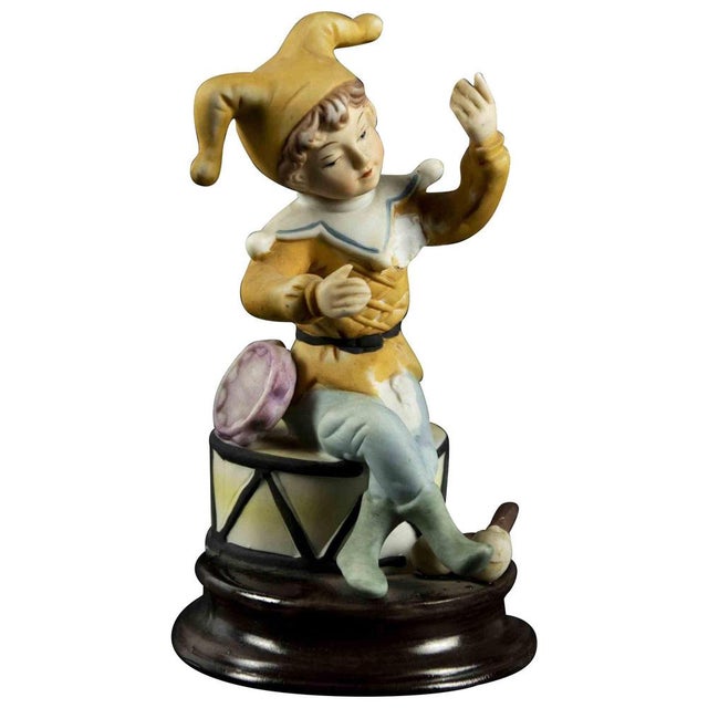 1970s Vintage Terracotta Child Sculpture on Tambourine, Italy, 1970s For Sale - Image 5 of 5