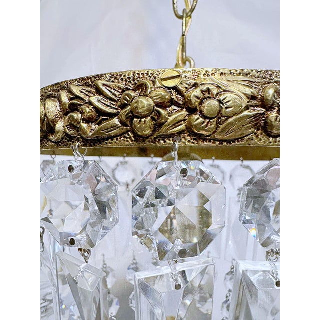 Vintage 1950s Italian Brass Basket Chandelier For Sale In New York - Image 6 of 7