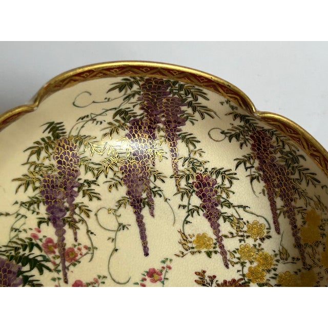 Antique Japanese Satsuma-Style Decorative Bowl, Meiji Period, Signed Koshida (越田) For Sale - Image 4 of 12