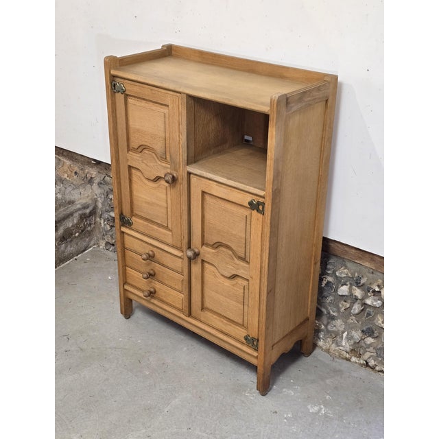 Brutalist Tall Sideboard with Cupboards, Drawers and Niche by Guillerme et Chambron, 1970s For Sale - Image 3 of 18