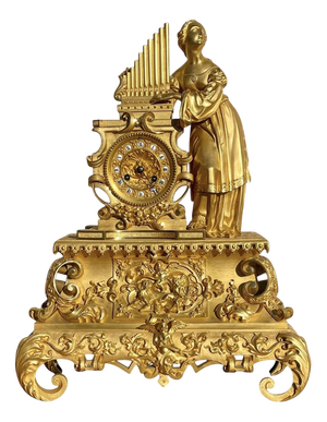Clock in Gilt Bronze
