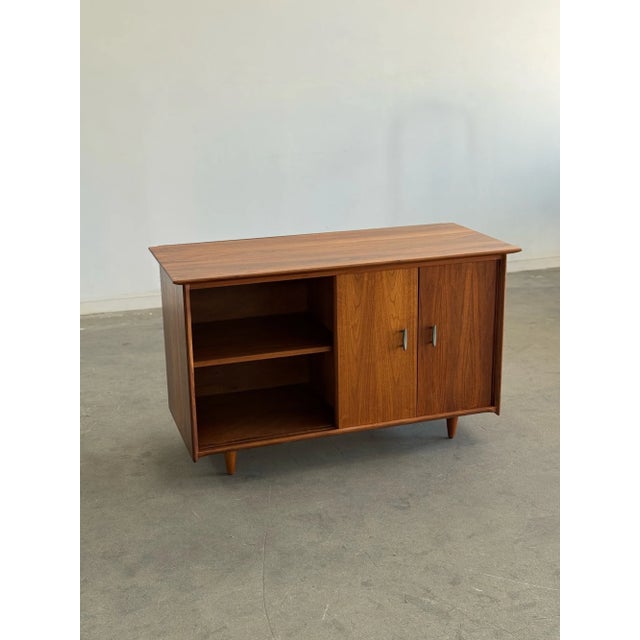 Wood 1950s Solid Walnut Credenza by Prelude For Sale - Image 7 of 12