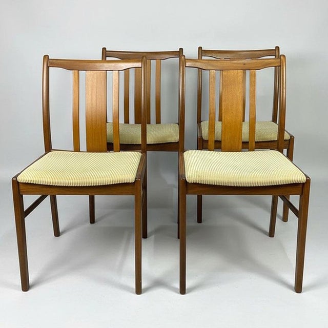 Vintage Nordic Chairs in Fabric, 1970, Set of 4 For Sale - Image 10 of 10