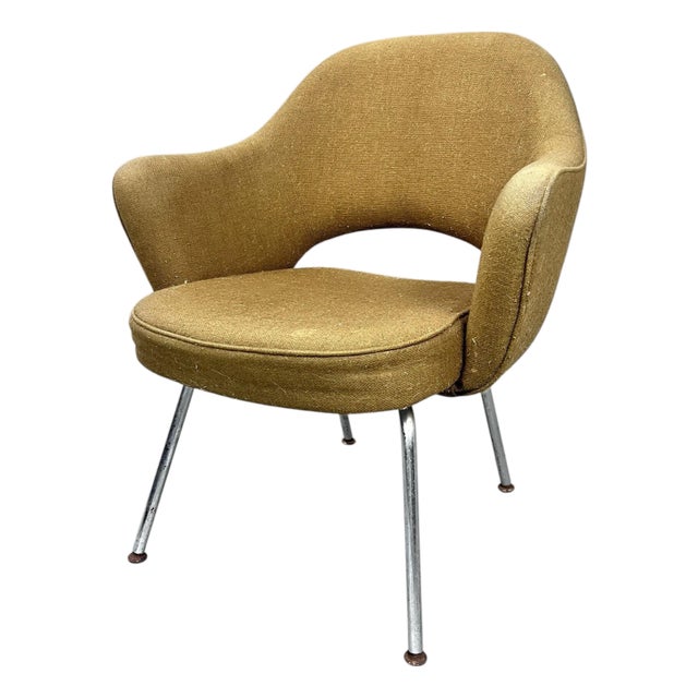 Vintage Executive Armchair by Eero Saarinen for Knoll For Sale