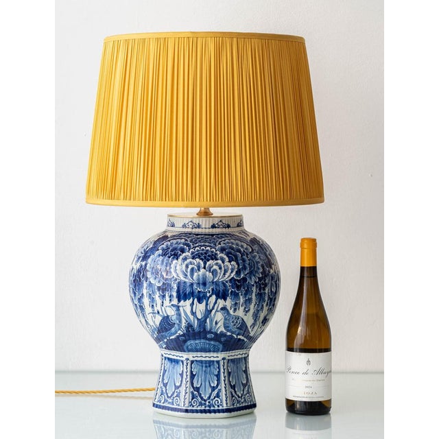Large Hand-Painted 300th Anniversary Ceramic Table Lamp from Royal Delft, 1953 For Sale - Image 3 of 17
