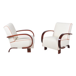 Art Deco Armchairs in Walnut and Leather, Czech, 1930s, Set of 2 For Sale