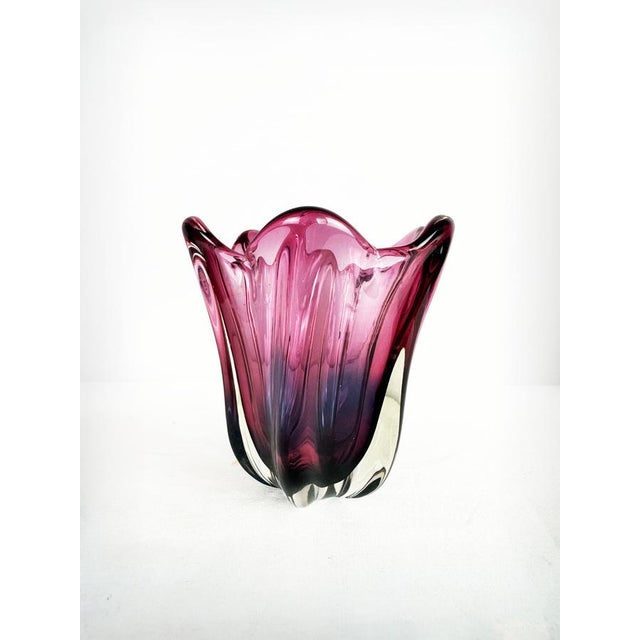 Dark Pink and Purple Sommerso Glass Vase attributed to Josef Hospodka for Chribska, 1960s For Sale - Image 15 of 15