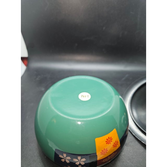 Vintage Pier One Traditional Japanese Lacquerware Bowl For Sale - Image 4 of 4