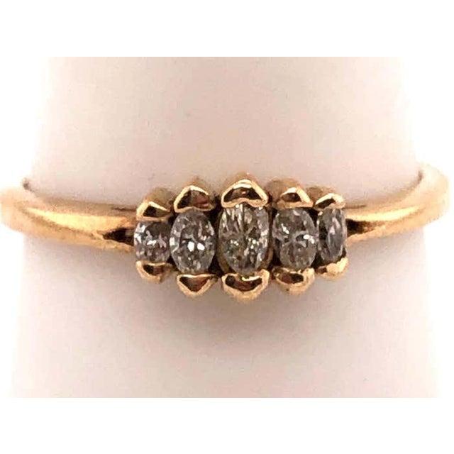 14 Karat Yellow Gold Diamond Ring With Five Stones 0.25 TDW, Size 9 For Sale - Image 9 of 12