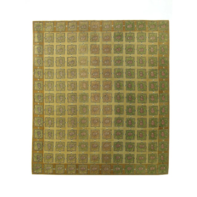 Green 1900s Antique American Hook Floral Design Rug 9'7'' X 8'7'' For Sale - Image 8 of 8