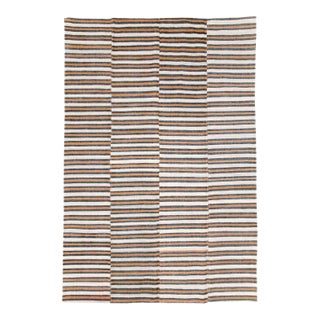 Galerie Shabab Collection Mid-20th Century Turkish Flatweave Kilim Accent Carpet For Sale
