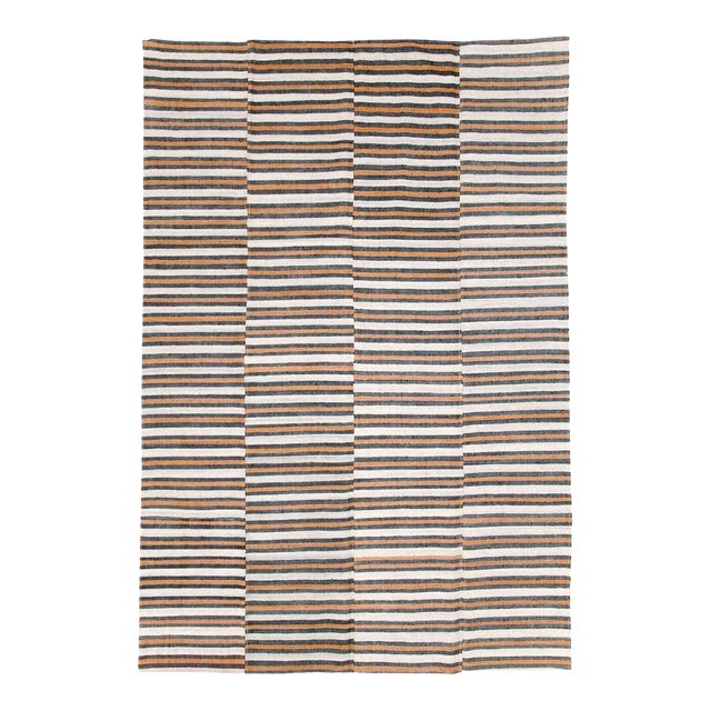Galerie Shabab Collection Mid-20th Century Turkish Flatweave Kilim Accent Carpet For Sale