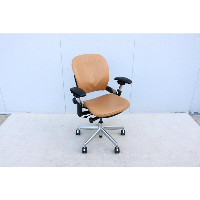 Modern Steelcase Leap Coach Limited Edition Ergonomic Desk Chair in Camel Tan Leather For Sale - Image 3 of 18