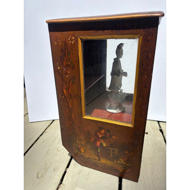 French Vitrine With Chinoiserie Decoration, 19th Century For Sale - Image 4 of 14