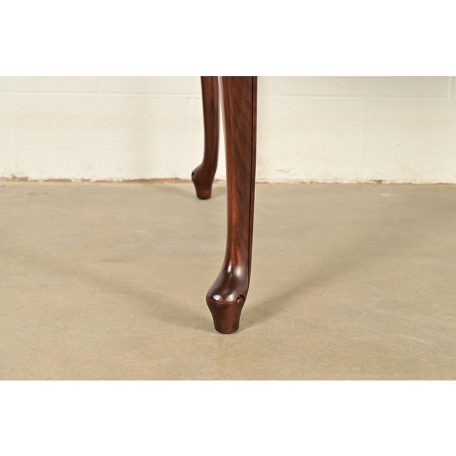 Kindel Furniture French Provincial Louis XV Carved Cherry Wood Extension Dining Table, Newly Refinished For Sale - Image 14 of 16