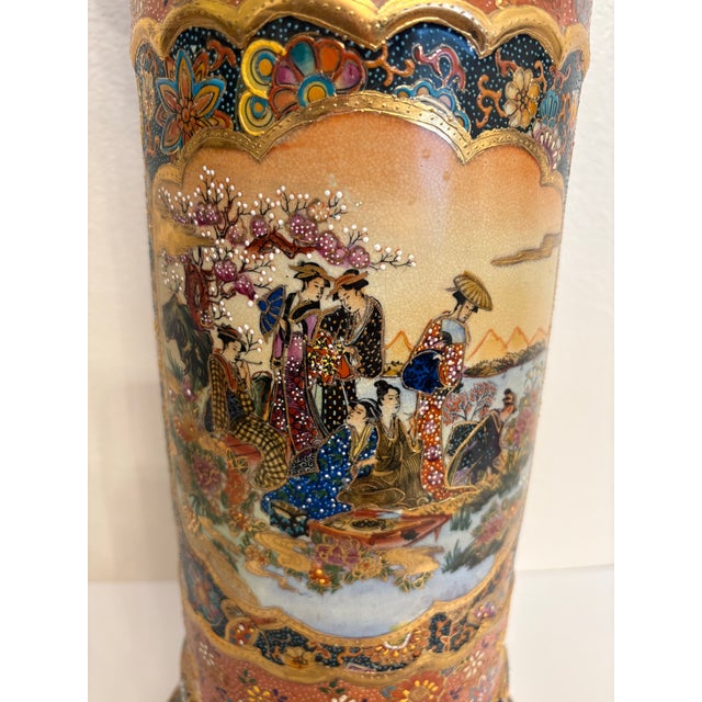 1900 - 1909 1990s Japanese Satsuma Pedestal With Gold Trim and Crystal Plate For Sale - Image 5 of 10