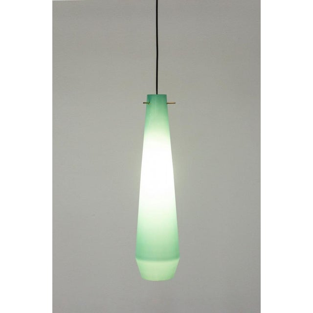 Tiffany Pendant Lamp in Green Cased Murano Glass by Vistosi, 1960s-1970s For Sale - Image 4 of 5