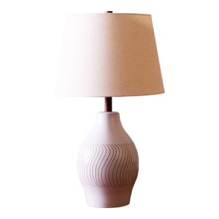 1960s Gordon and Jane Martz M197 Lamp for Marshall Studios White Wavy Tan Stripes 30" For Sale