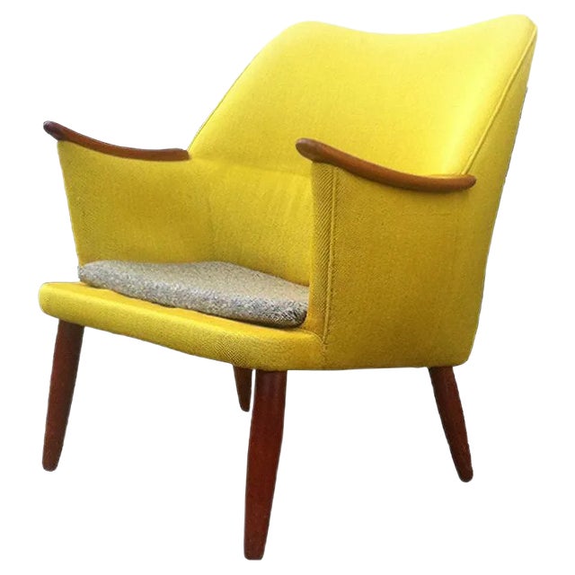 Danish Mid-Century Modern Easy Chair in Yellow Wool with Teak Accents, 1950s For Sale