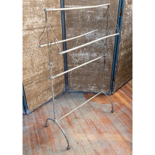 We are selling this great Victorian Towel drying rack. This rack has metal and wire construction. The entire piece is...