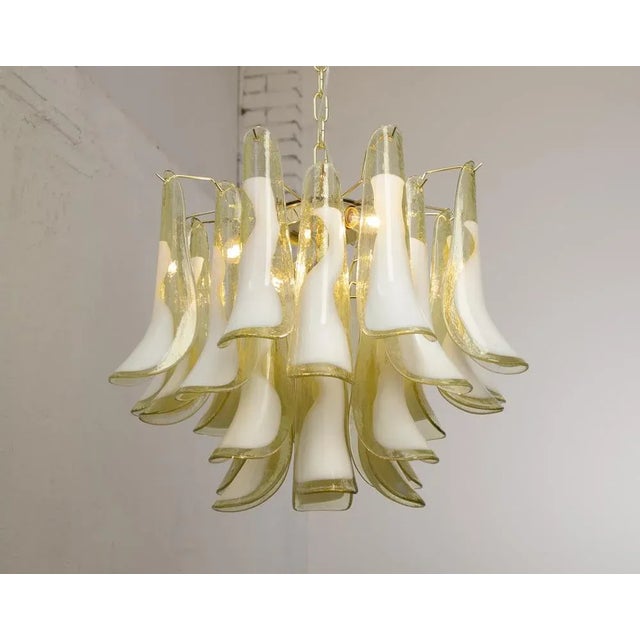 Mid-Century Modern Petal Suspension Lamp in Murano Glass, Italy, 1990s For Sale - Image 3 of 13