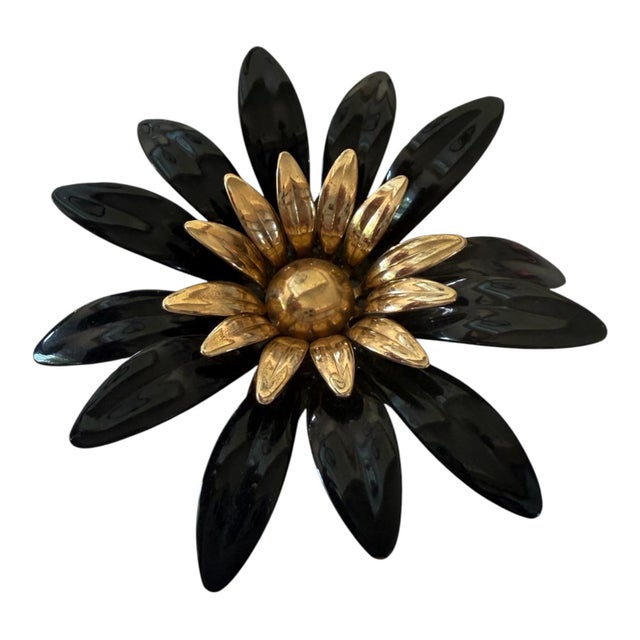 Vintage 1960’s Flower Pin Decor For Sale In Los Angeles - Image 6 of 6