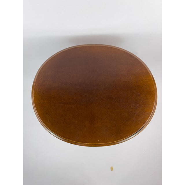 French Early 20th Century Hand-Carved Wooden Guéridon Side Table For Sale - Image 4 of 17