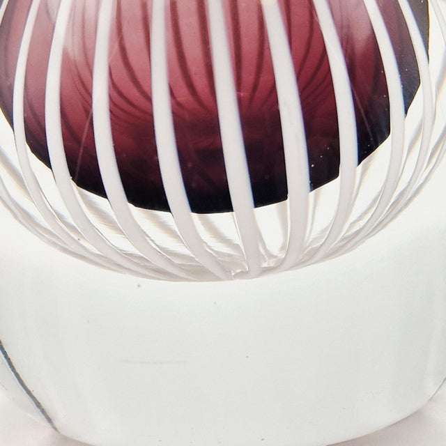 1950s Zebra Glass Vase by Vicke Lindstrand for Kosta, Sweden, 1950s For Sale - Image 5 of 14