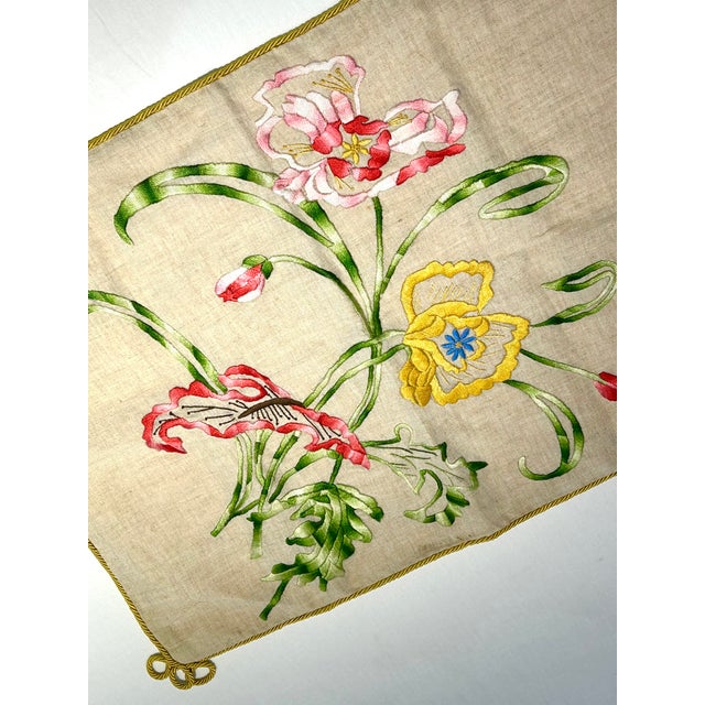 Beautiful Vintage Embroidered Pillow Cover