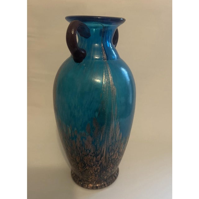 Late 20th Century Vase Blue Copper Aventurine Vintage Dale Tiffany Art Glass Milano Amphora For Sale - Image 6 of 9