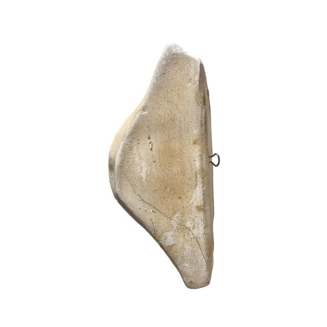 Get ready to pucker up with our "David's Lips" plaster cast - straight from the mind of Michelangelo! It's a classic Roman...