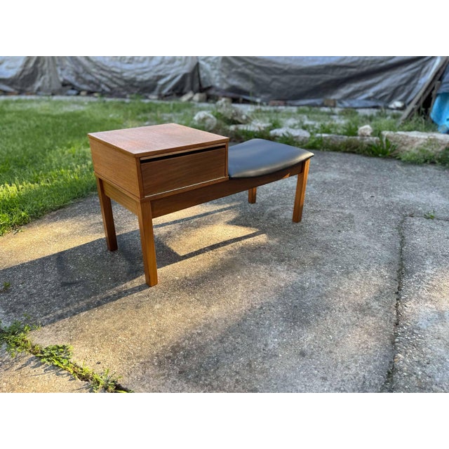 1960s Vintage Teak Telephone Bench with Vinyl Seat, 1960s For Sale - Image 5 of 11