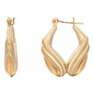 Late 20th Century 14k Yellow Gold Florentine Engraved Hoop Earrings, A Pair For Sale