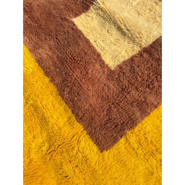 Berber Tribes of Morocco Luxury Moroccan Mrirt Wool Rug 200x250 Cm- Modern Hand Made Berber Carpet - Interior Living Wool Rug - Berber Moroccan Carpet For Sale - Image 4 of 11
