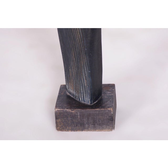 Art Deco Statue in Linden Wood, 1920s For Sale - Image 3 of 7