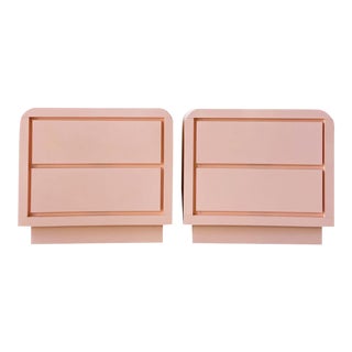 1980s Postmodern Pink Lacquer Laminate Waterfall Nightstands - a Pair For Sale