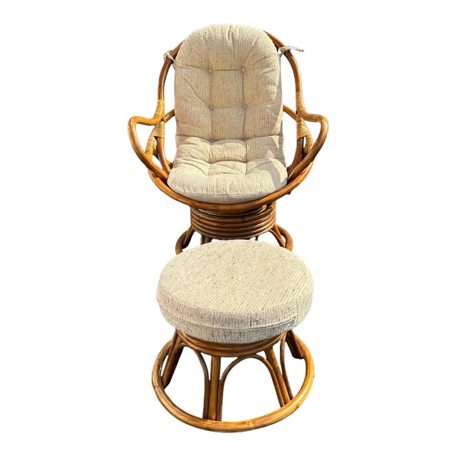 1980s Mid-Century Modern Papasan Style Bamboo Lounge Chair and Footstool For Sale