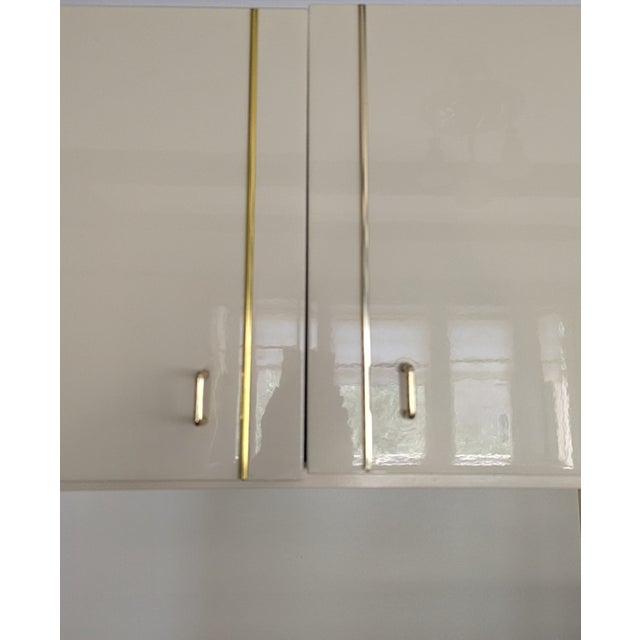 Contemporary 1980 Glam Wall Unit Display Cabinet For Sale - Image 3 of 5