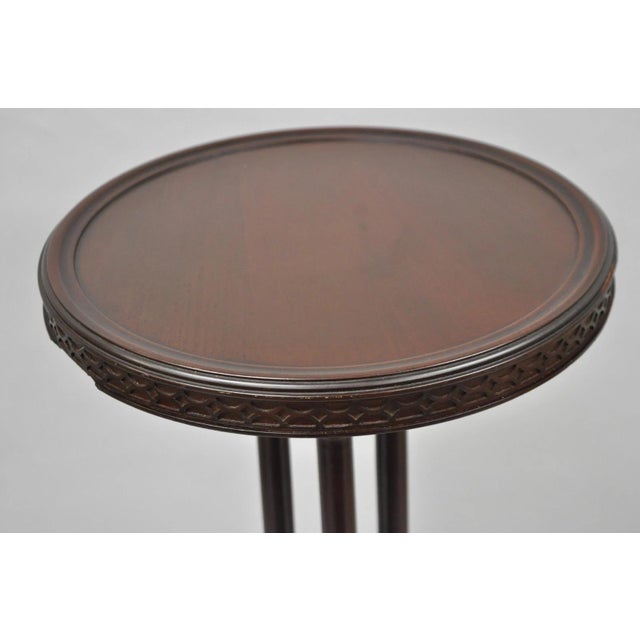 Mersman Vintage Mersman Regency Style Mahogany 46" Tall Pedestal Plant Stand Table For Sale - Image 4 of 15