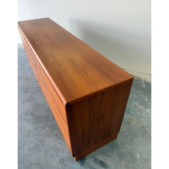 Torring Mobelfabrik Danish Teak Tørring Sixer For Sale - Image 4 of 14