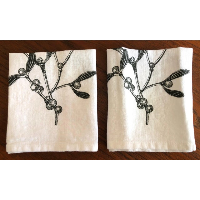 2010s Mistletoe German Linen Napkins, Set of 2 For Sale - Image 5 of 5