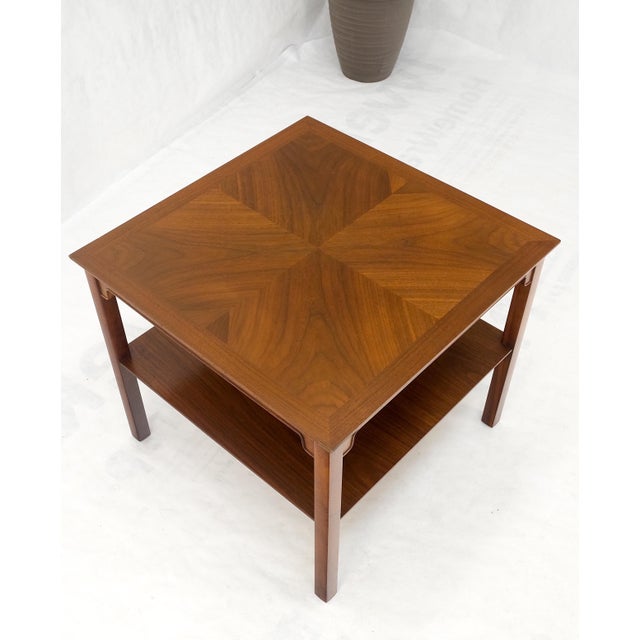 Henredon Heritage square walnut two tier side end coffee table MINT!.