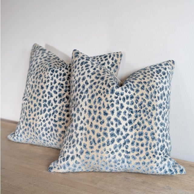 Cowtan & Tout Ocelot 20" Pillows in Azure For Sale In Greensboro - Image 6 of 8