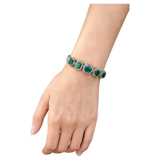 Green Bochic “Capri” Vintage Zambian Emerald & Diamond Bracelet Set 18K Gold & Silver For Sale - Image 8 of 15