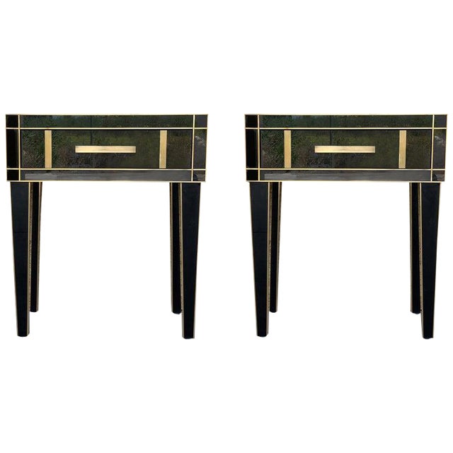 New Pair Mirrored Nightstand In Black Mirror And Chrome With